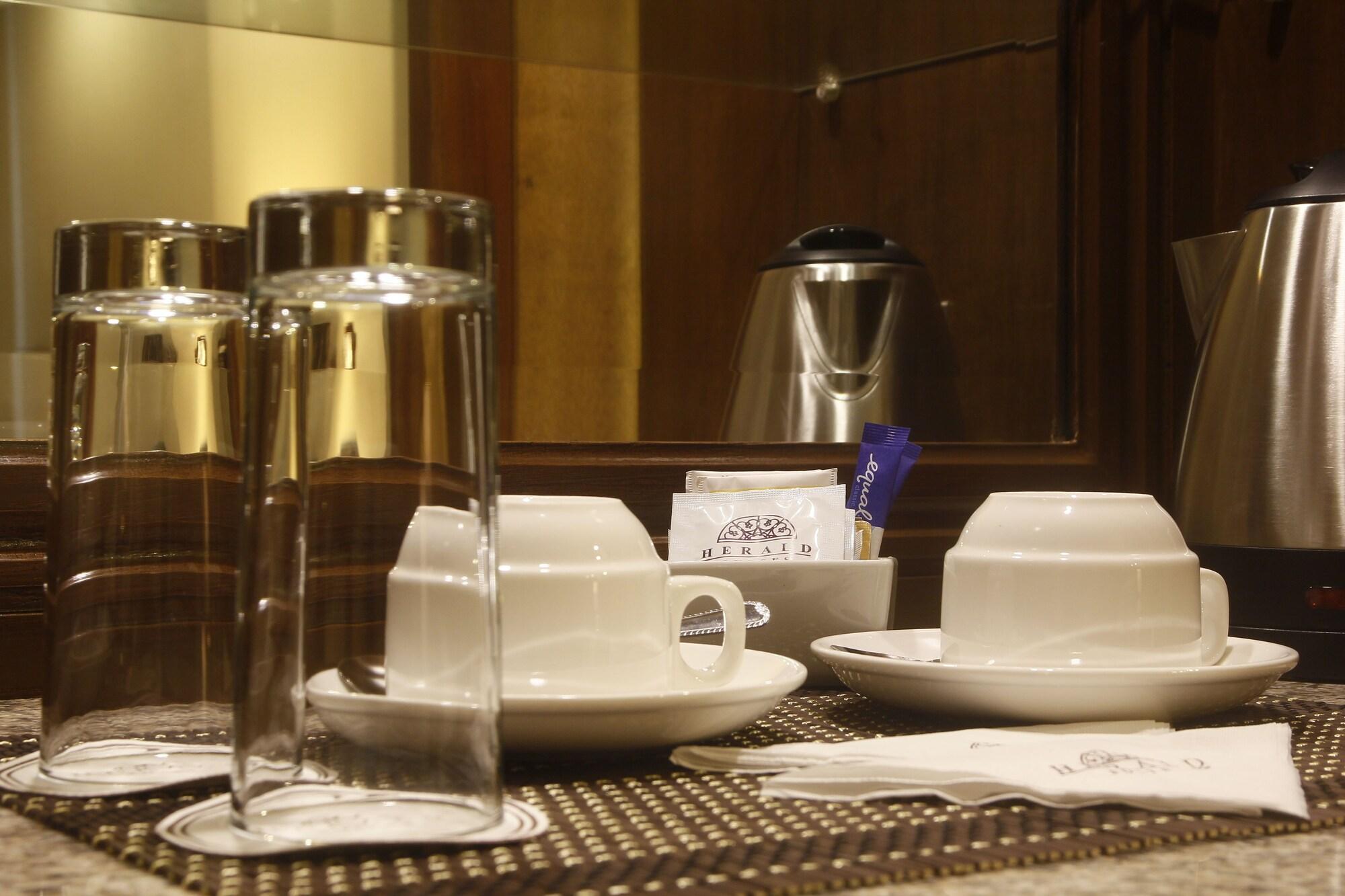 Hotel Herald Polaris 3*