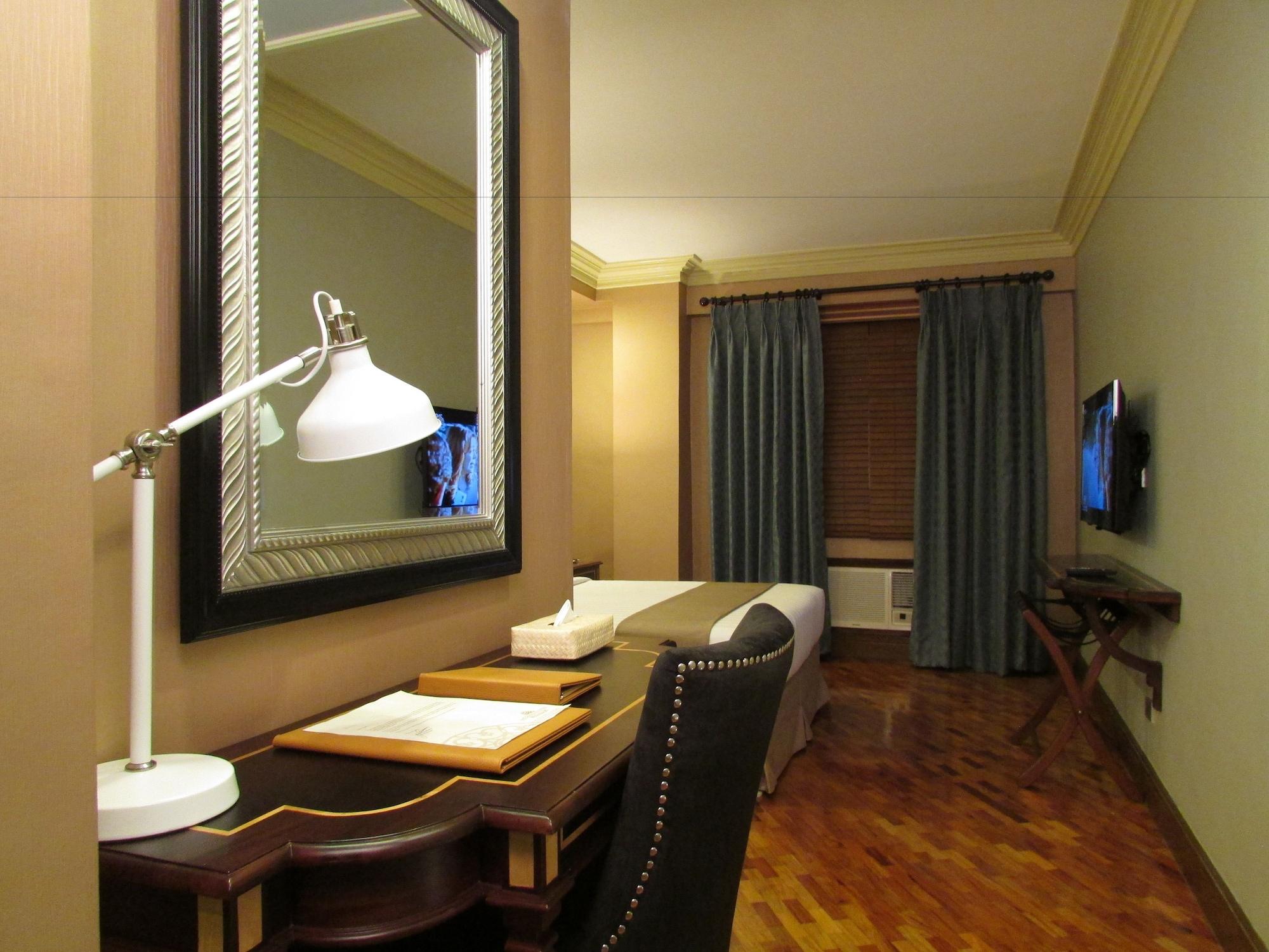 Hotel Herald Polaris 3*