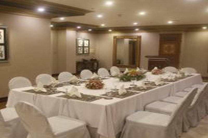 Herald Polaris Makati City