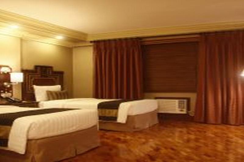 Herald Polaris Hotel